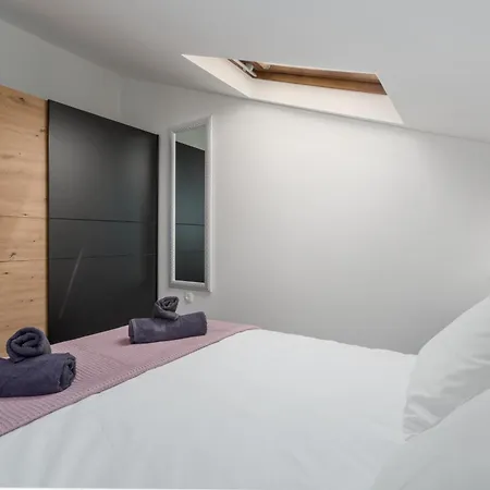 Radovan 2 Apartman *